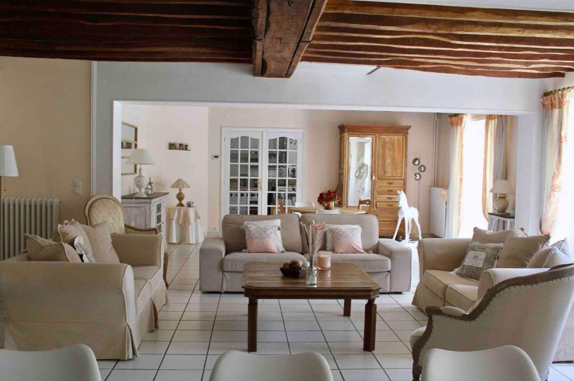 Chambres A La Maison Hermitage Aincourt Exterior photo
