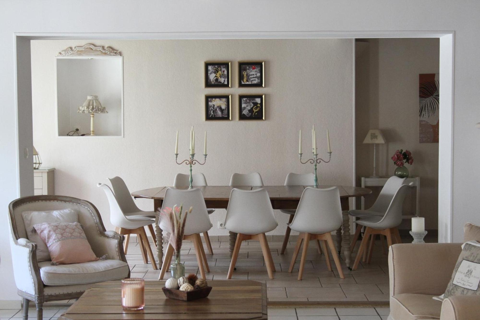 Chambres A La Maison Hermitage Aincourt Exterior photo